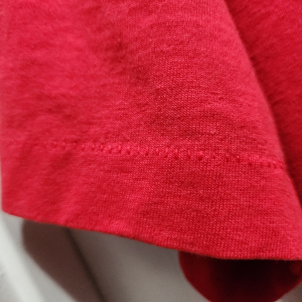 UNLV Runnin' Rebels Red T-Shirt Single Stitch - Picture 8 of 10
